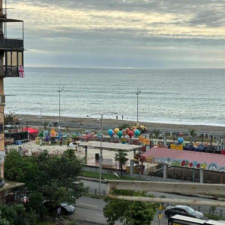 Apartment Near The Sea باتومي المظهر الخارجي الصورة