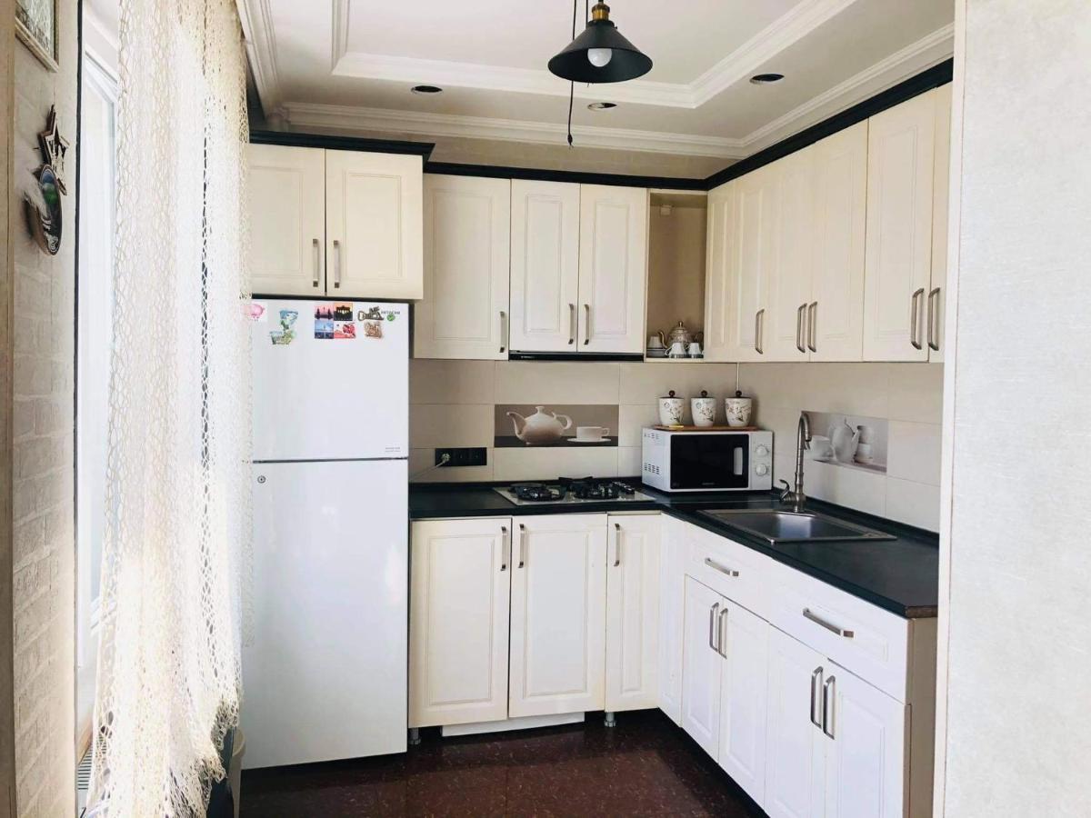 Apartment Near The Sea باتومي المظهر الخارجي الصورة